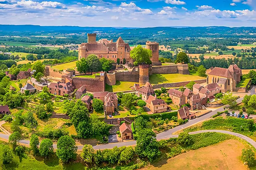 château de Fénelon vu du ciel