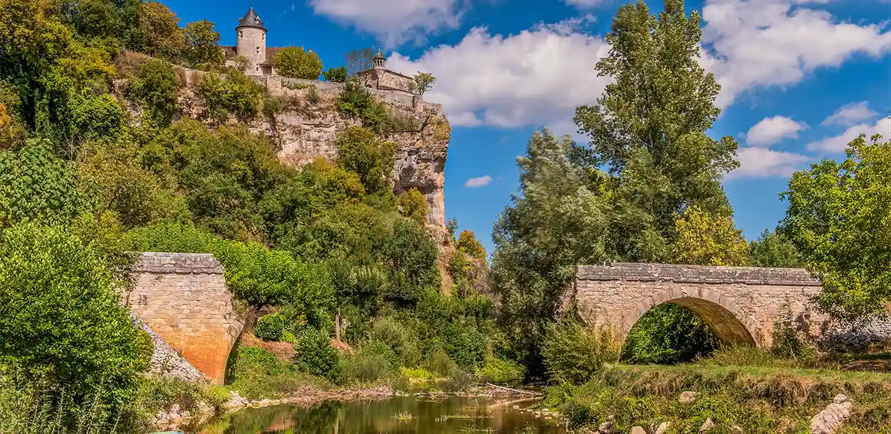 camping a proximite de lacave