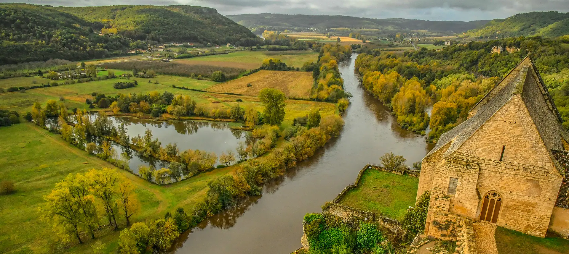 sites paysages camping beynac et cazenac